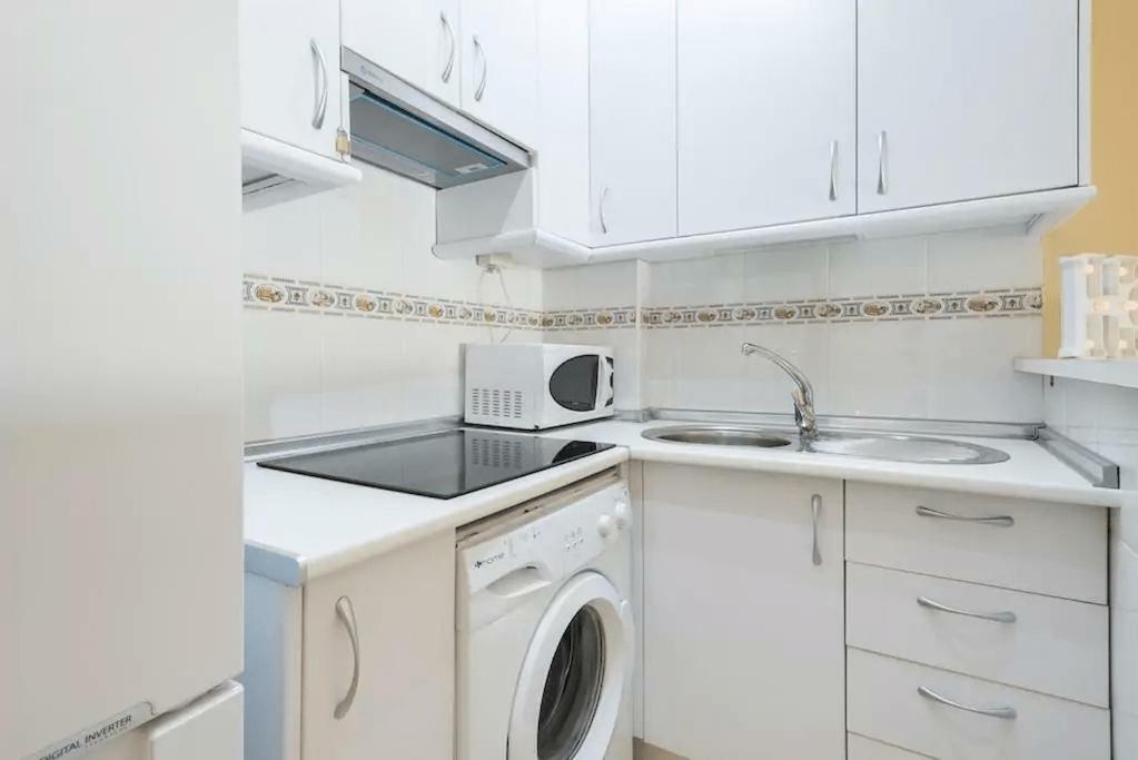 Shiny Lud Family Apartment 马拉加 外观 照片